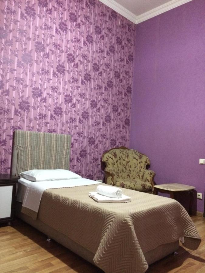 Hotel Albatros Batumi Exteriör bild